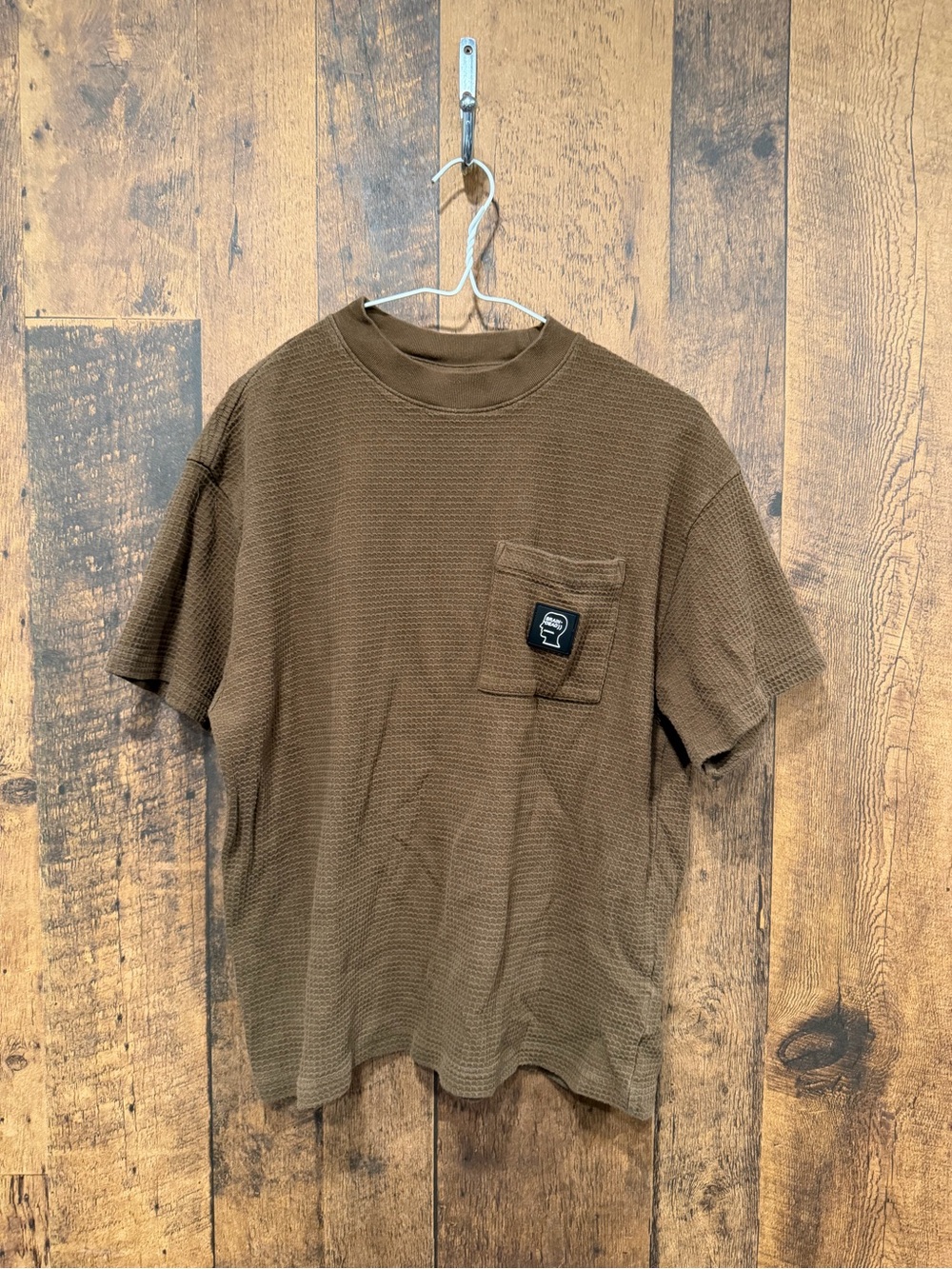 Brain dead men’s waffle knit brown t shirt large EUC